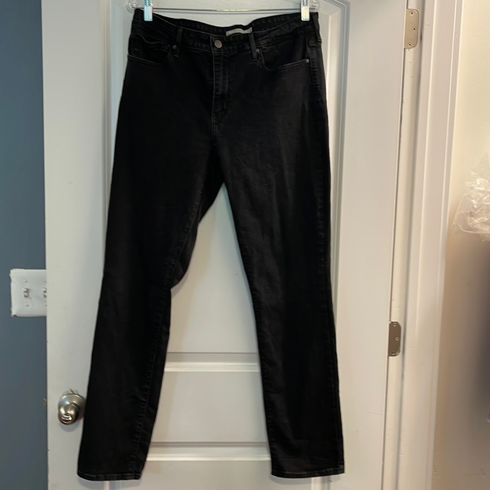 Levi Straus black 712 slim size 33 jeans